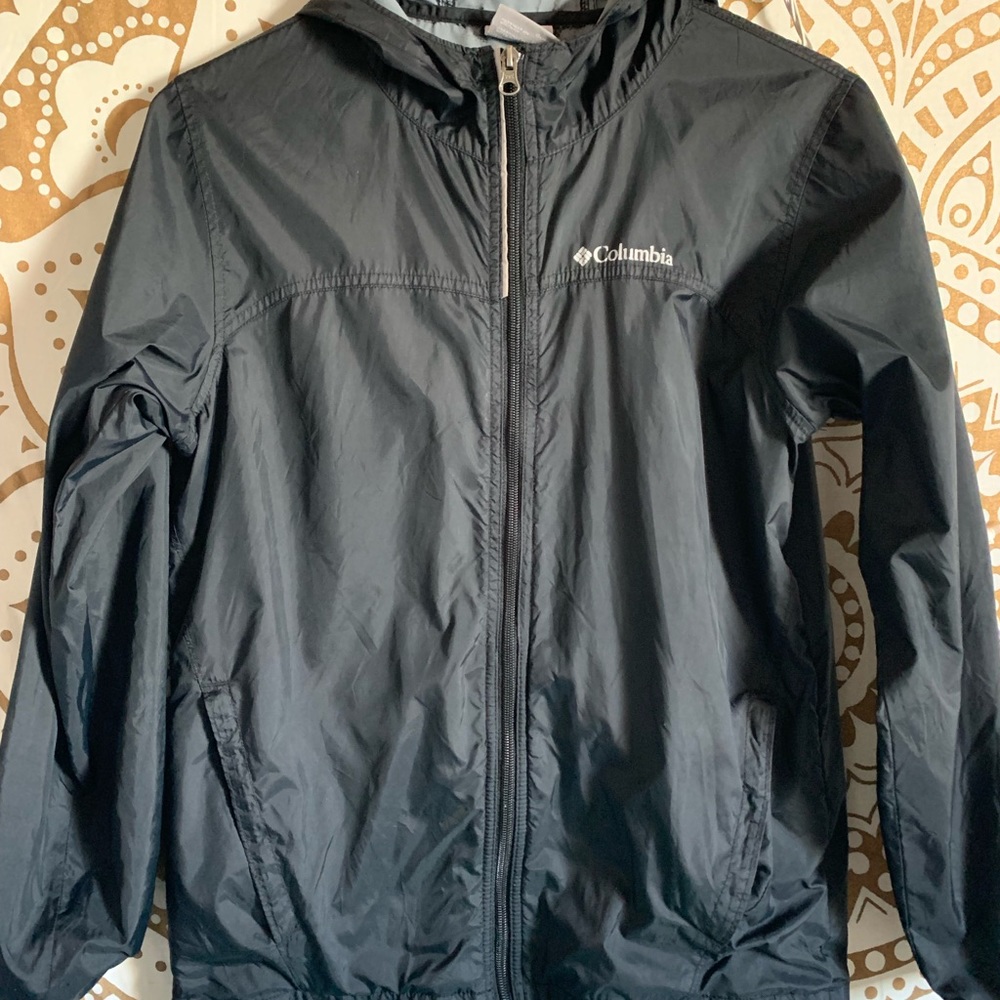 Columbia wind breaker💘